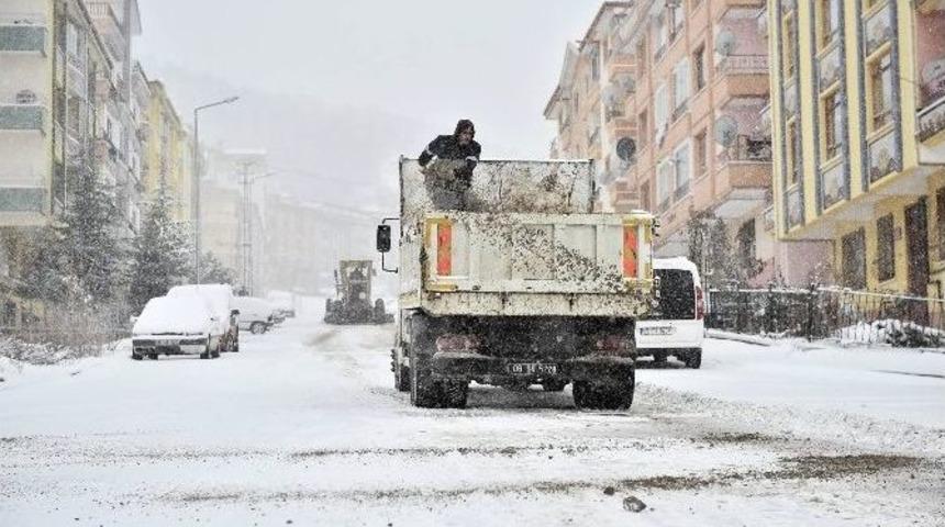 Mamak&rsquo;ta Kar Mesaisi