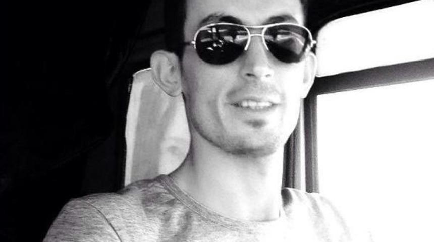 Kız Arkadaşıyla Tartışıp Intihar Etti