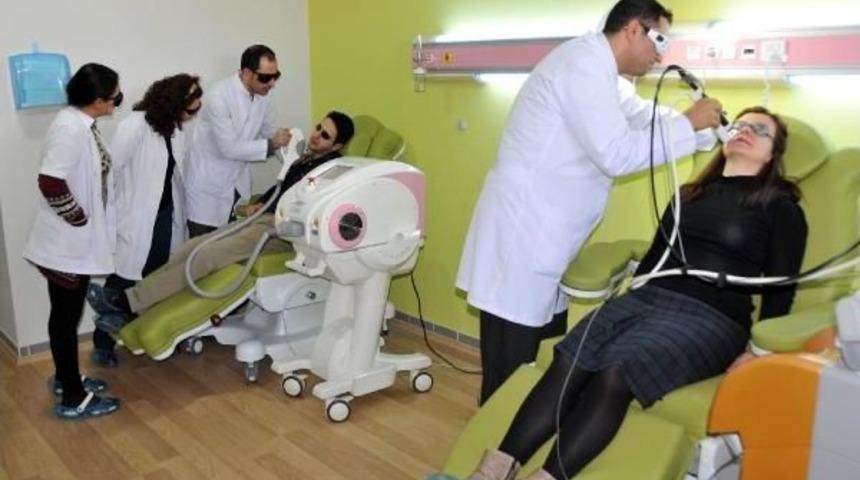 Y&uuml;z&uuml;nc&uuml; Yıl &Uuml;niversitesi G&uuml;zellik Merkezine Yoğun Ilgi