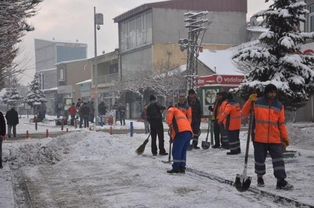 Patnos&rsquo;ta Kar Yağışı