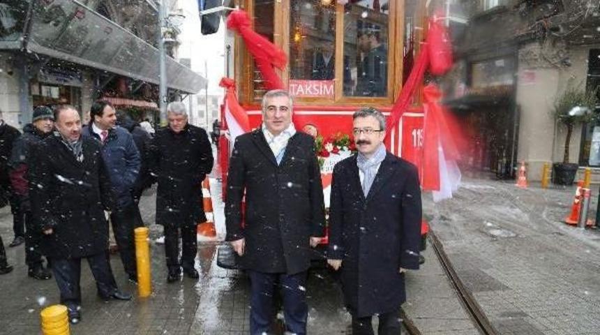 Nostaljik Tramvay 101&rsquo;Inci Doğum G&uuml;n&uuml;n&uuml; Kutladı