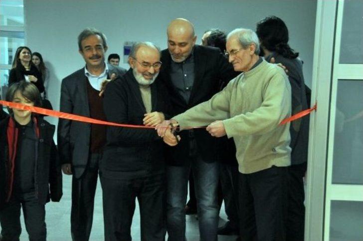 “çıkmazlara Doğru” Resim Sergisi Açıldı G5