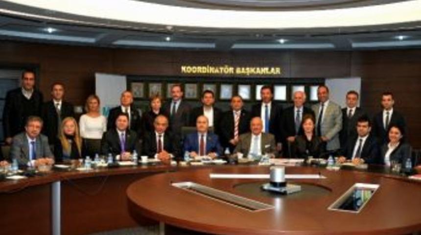 Başkan Kocamaz. &ldquo;mersin&rsquo;i El Birliğiyle Homojen Yapıya D&ouml;n&uuml;şt&uuml;rmemiz Lazım&rdquo;