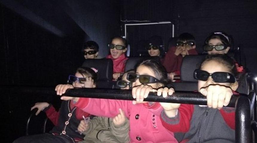 Değerler Eğitimi 8d Sinema İle Anlatılıyor
