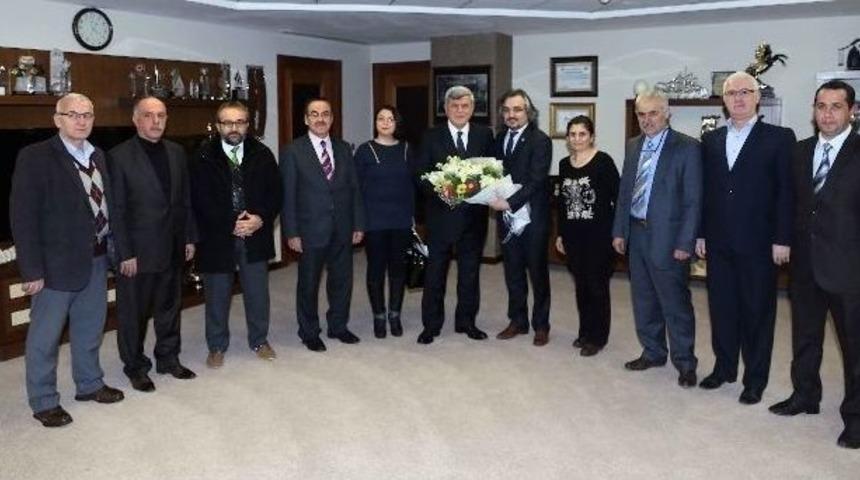 Başkan &ldquo;teknolojinin K&ouml;lesi Olmayalım&rdquo;