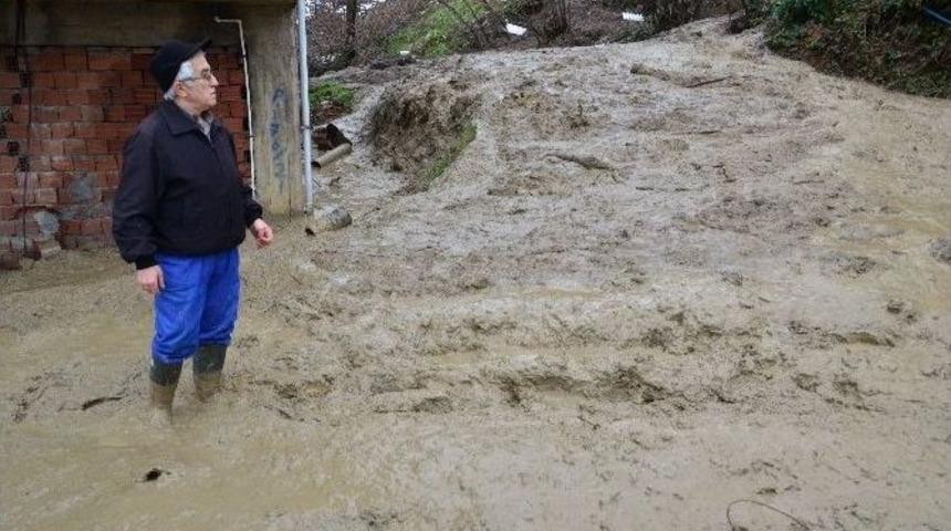 (&ouml;zel Haber) Heyelan Korkusundan Uyuyamıyorlar