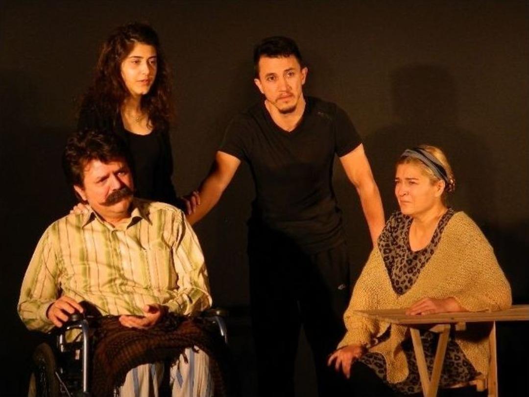 Gazeteciler&rsquo;den Uyuşturucuyla M&uuml;cadeleye Destek