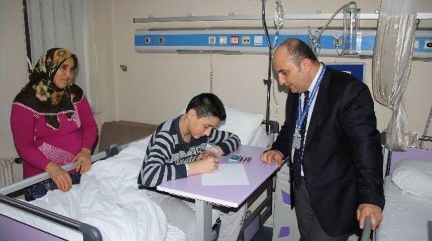 Hastanede Tedavi G&ouml;ren &Ccedil;ocuklar İ&ccedil;in Resim Yarışması