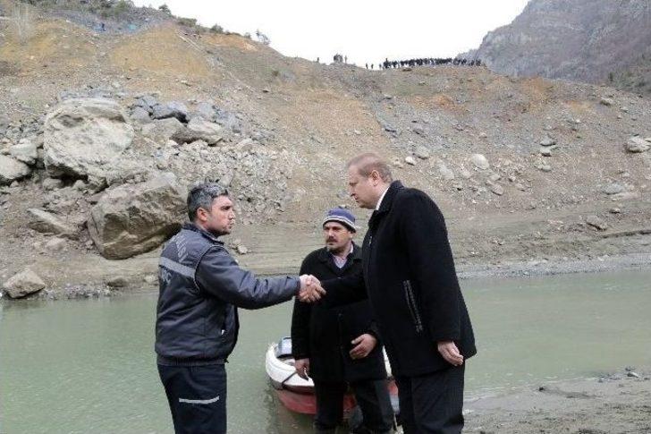 Barajda Kaybolan İşçiyi Arama Çalışmaları Sürüyor G3