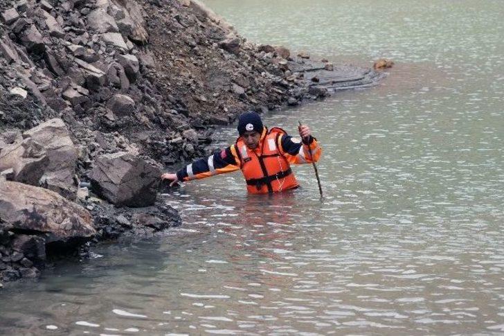 Barajda Kaybolan İşçiyi Arama Çalışmaları Sürüyor G5