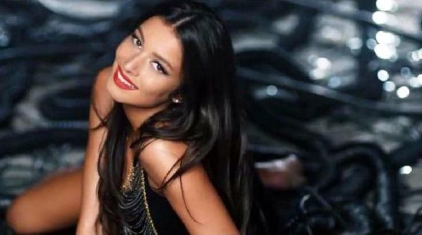 &lsquo;M&uuml;ziği Duyunca Kendimi Durduramıyorum&rsquo; Diyen Ayshe, &lsquo;Bu Tarz Benim&rsquo;In Konuğu