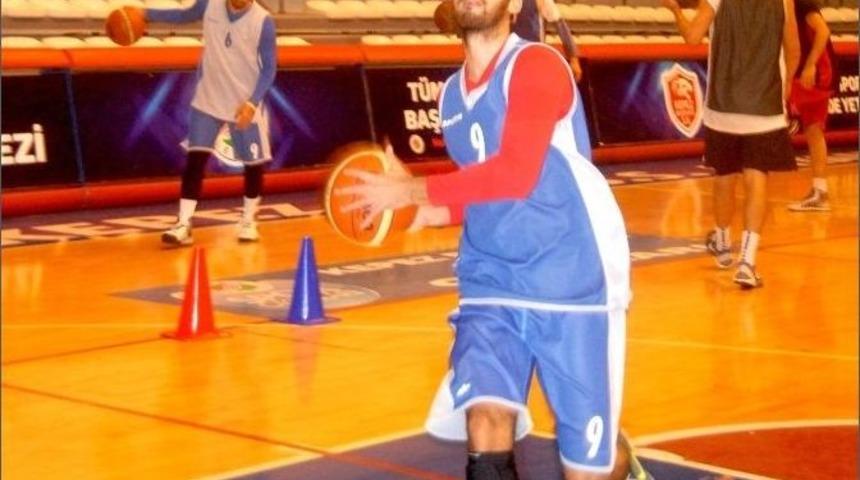 Kepez&rsquo;in Dev Adamları Melikgazi Karşısında