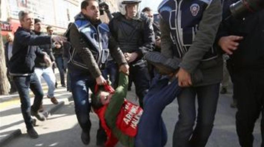 "security Bill Must Be In Strict Adherence To Universal Rights And Freedoms"