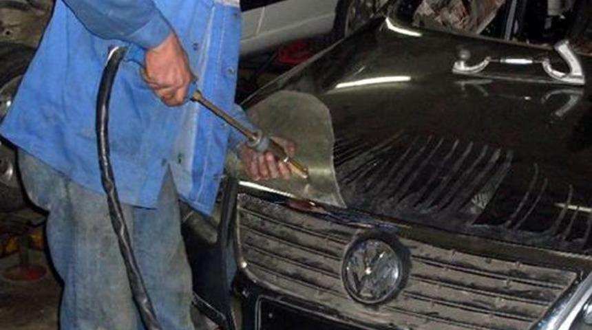 Kazanın Fotoğrafını &Ccedil;ekerken Ara&ccedil; &Ccedil;arptı, 57 G&uuml;n Sonra &Ouml;ld&uuml;