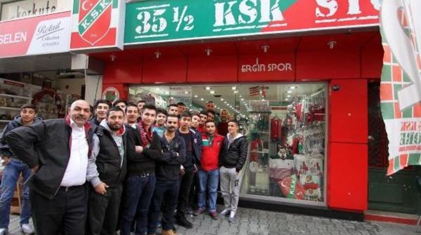 Karşıyaka Belediyesi'nden Taraftara Passolig Desteği