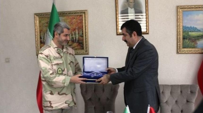 İran İle T&uuml;rkiye Arasında Sınır G&uuml;venlik Antlaşması İmzalandı