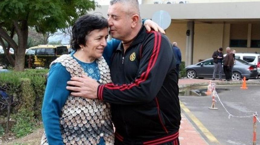 29 Yıllık Eşten &Ccedil;ifte Hediye