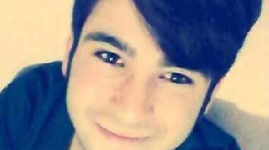 Yatakhane Yangınında &Ouml;len 3 Iş&ccedil;i Toprağa Verildi