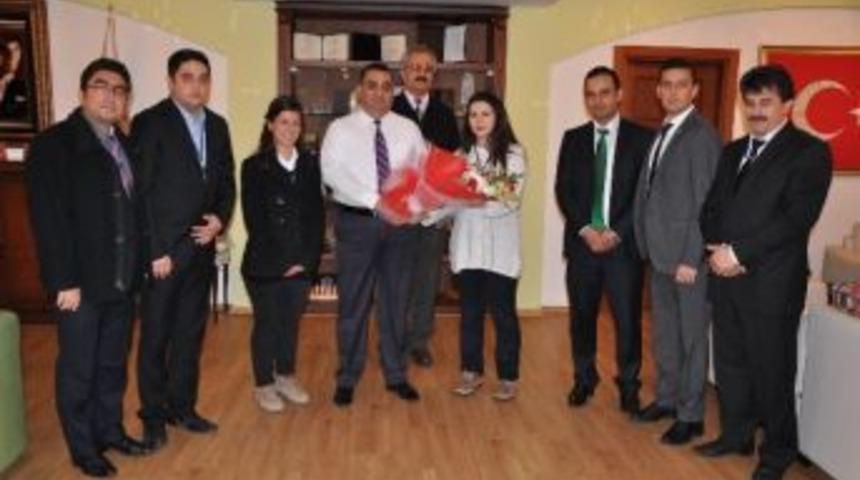 G&ouml;revde Y&uuml;kselen Personellerden Başkan Can&rsquo;a Teşekk&uuml;r