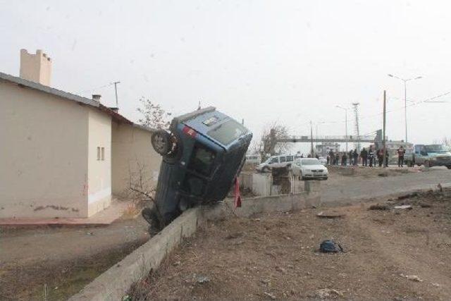 Üstgeçiti Kullanmayan Yaya Kazaya Neden Oldu