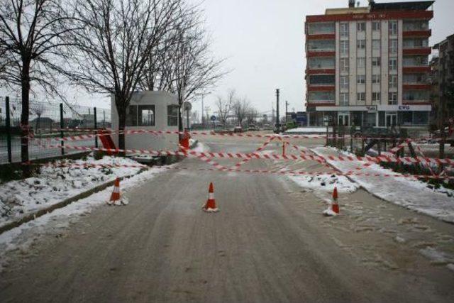 Kamulaştırma Bedelini Az Buldu, Otogarın Arka Çıkışını Kapattı