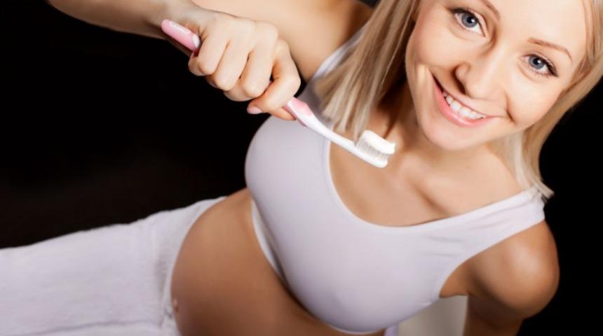  Gebelikte diş bakımı nasıl olmalı?