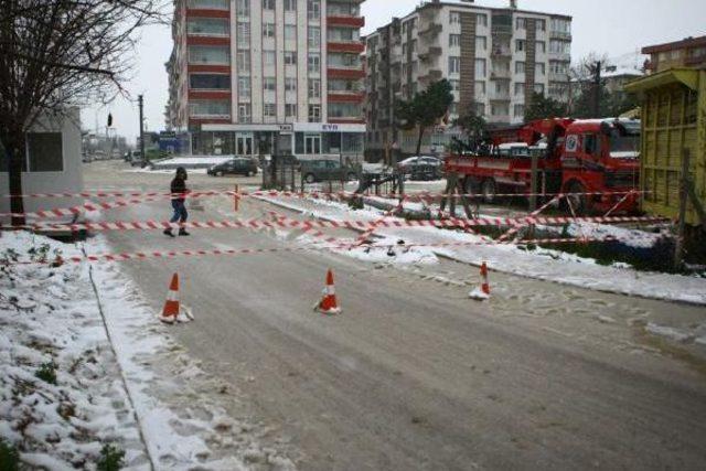 Kamulaştırma Bedelini Az Buldu, Otogarın Arka Çıkışını Kapattı