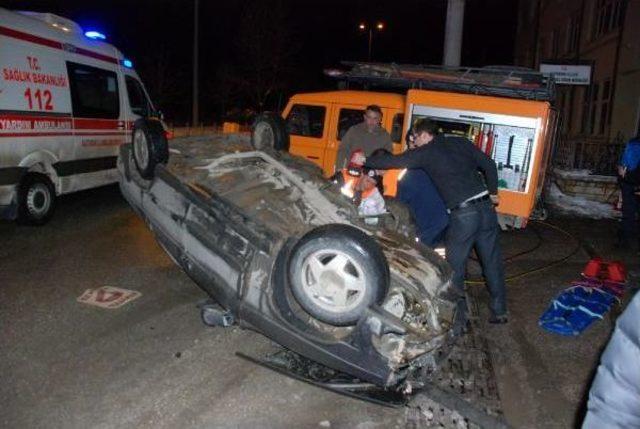 Kazada Ölen Arkadaşı Için Hastaneye Giderken, Kazada Öldü