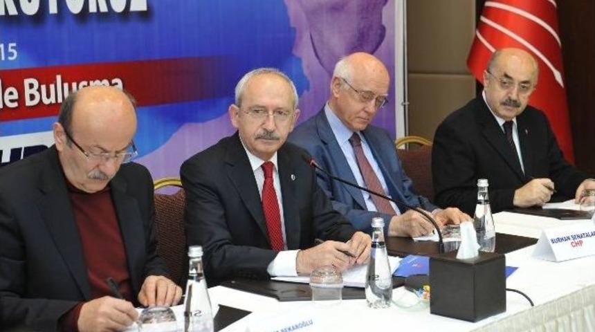 Kılı&ccedil;daroğlu, &Ouml;ğrenci Velileriyle Biraraya Geldi