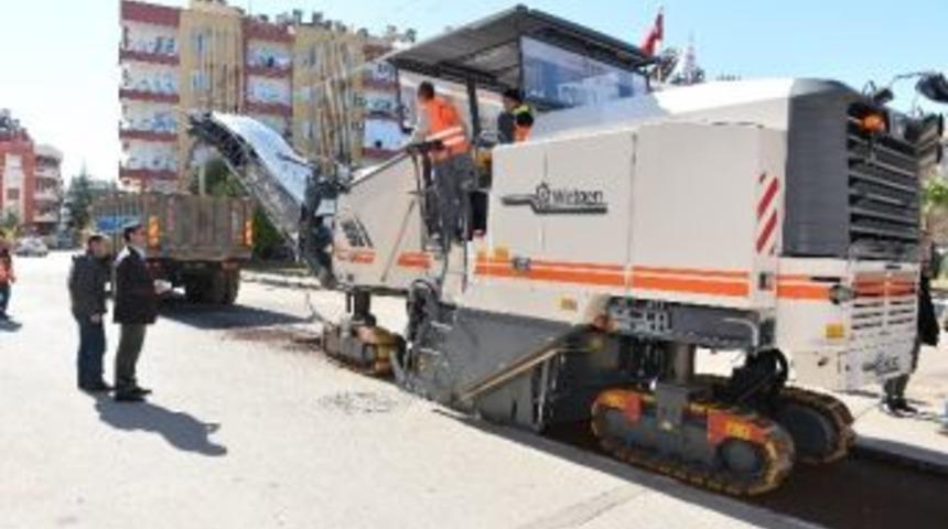 Muratpaşa Belediyesi, Asfalt Freze Makinesi Aldı