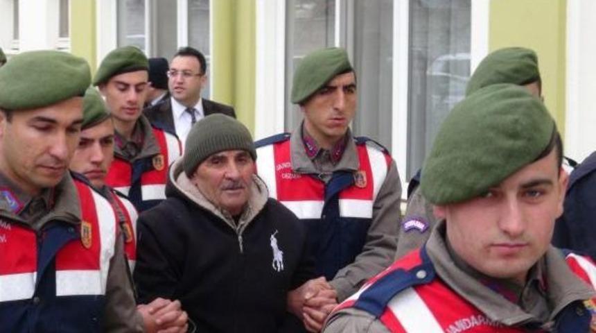 Cinayet Ş&uuml;phelisi 2 Kişi, Hastaneye Emniyet Kordununda Gitti