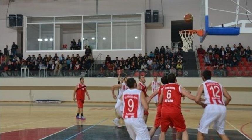 Basketbol Takımı Kaldığı Yerden Başlıyor