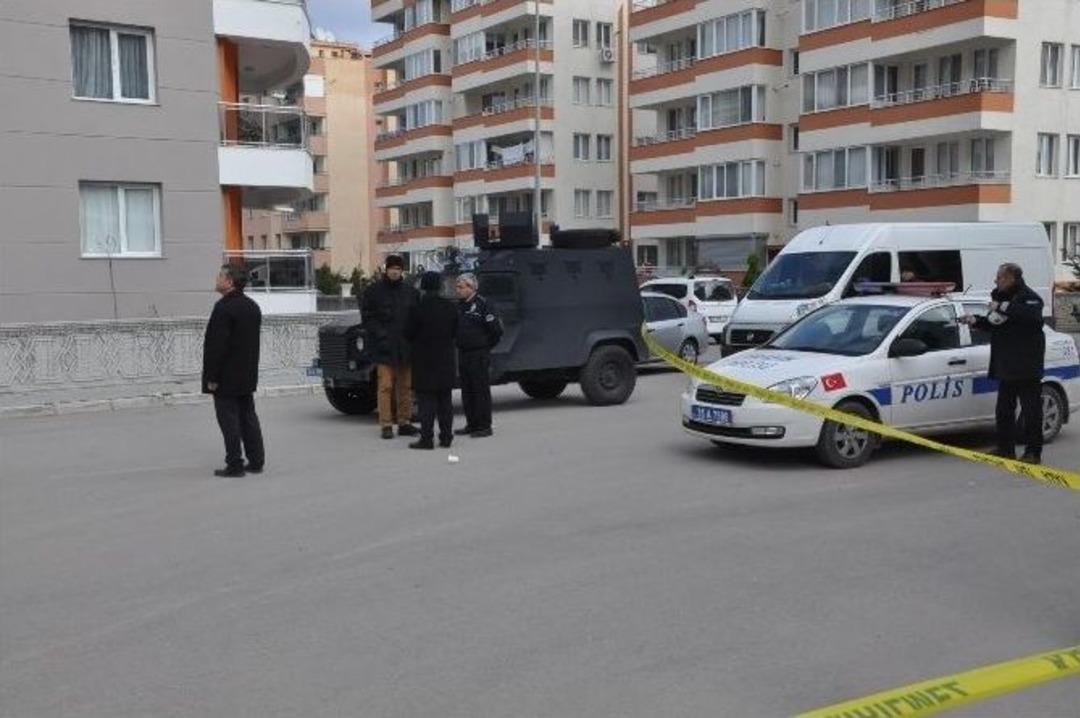 Rehine Krizinde Yasak Aşk İddiası