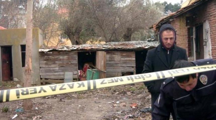 Kimsesiz Adam Sobasız Evde &Ouml;l&uuml; Bulundu