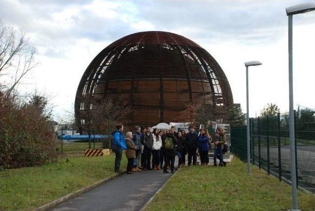 Ted Ankara Koleji Öğrencileri Cern Bilim Merkezi’ni Gezdi