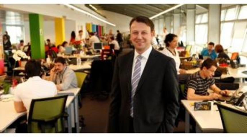 Turkcell'in 2014 Yılında Net K&acirc;rı 1.87 Milyar Lira Oldu (2)