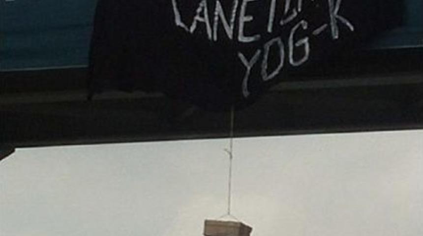 Ş&uuml;pheli Kutu D-100'&uuml; Kapattırdı