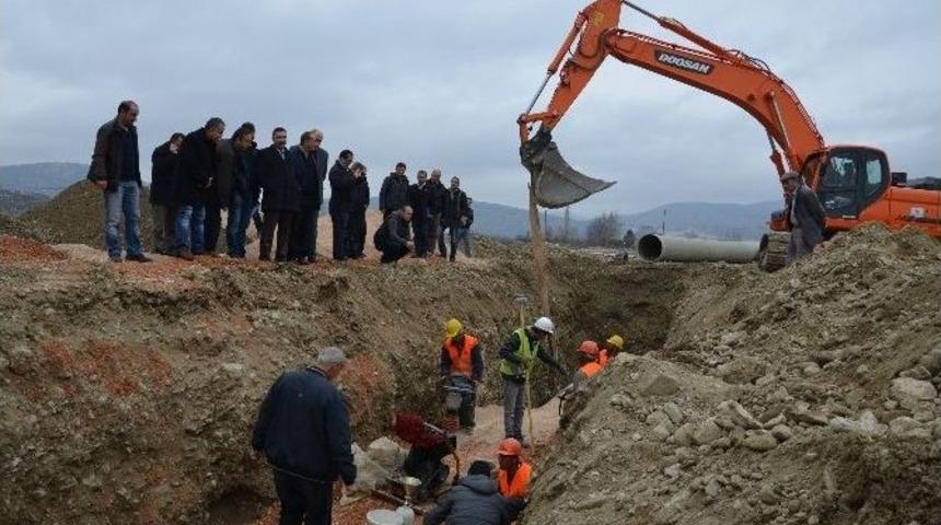 Korkuteli&rsquo;nde Az Su İle &Ccedil;ok Tarım Arazisi Sulanacak