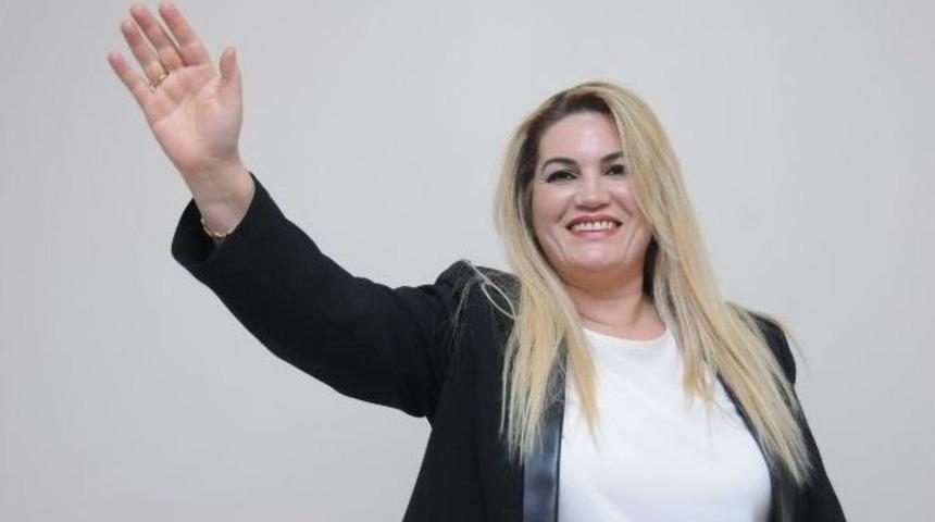 Eğitimci Olcay Beyoğlu, Ak Parti&rsquo;den Milletvekili Aday Adayı Oldu