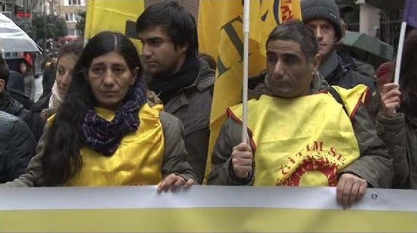 Şişli İl&ccedil;e Milli Eğitim M&uuml;d&uuml;rl&uuml;ğ&uuml; &Ouml;n&uuml;nde 'boykat' Eylemi