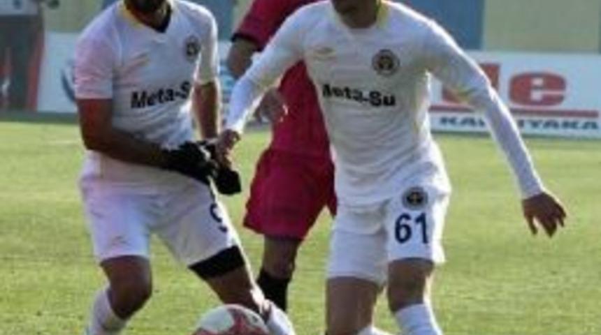 Menemen Belediyespor'da Muhammed D&ouml;n&uuml;yor