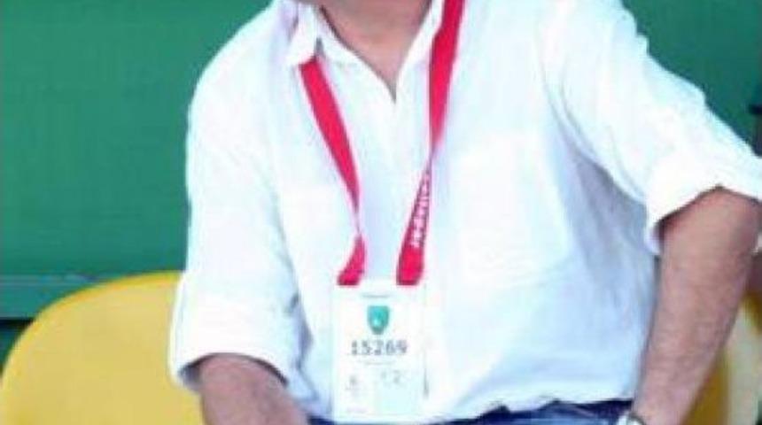 Bir Bacağı Kesilen Eski Futbolcus Yal&ccedil;ın'a Moral Desteği