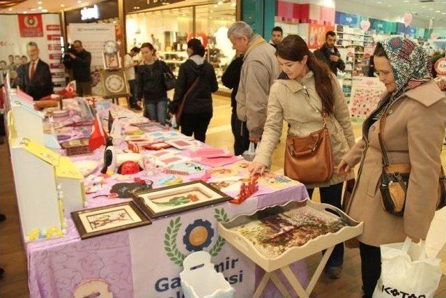 Gaziemir&rsquo;de Sevgiliye &Ouml;zel El Yapımı Hediyeler 2