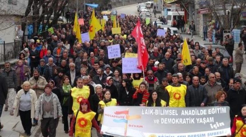 Tunceli'de Bin Kişi 'zorunlu Din Dersine Hayır' Diyerek Y&uuml;r&uuml;d&uuml;