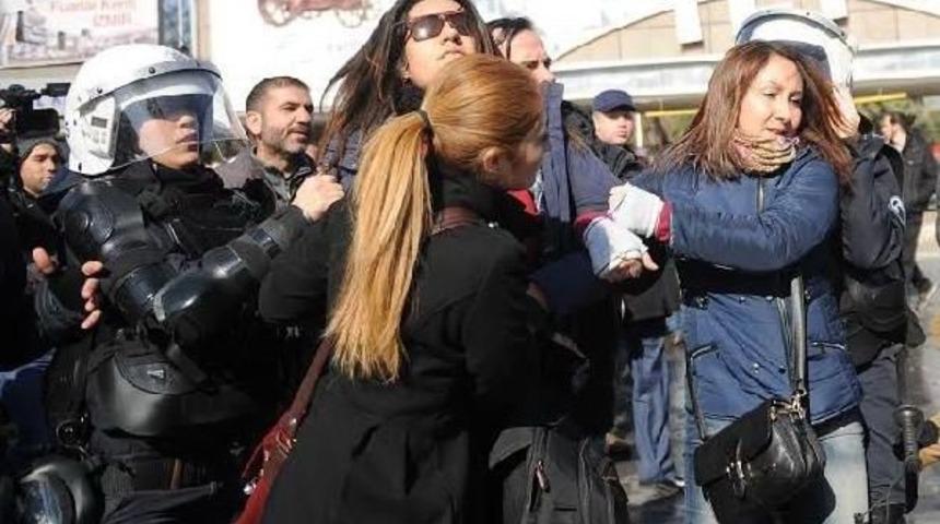 İzmir'de Boykot Y&uuml;r&uuml;y&uuml;ş&uuml; Gerginliği (5)