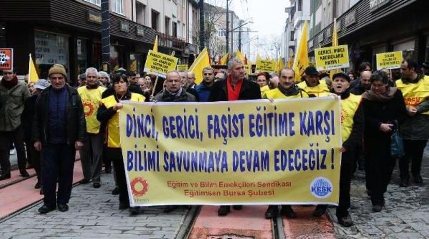 Bursa&rsquo;Da Laik Ve Bilimsel Eğitim Y&uuml;r&uuml;y&uuml;ş&uuml;