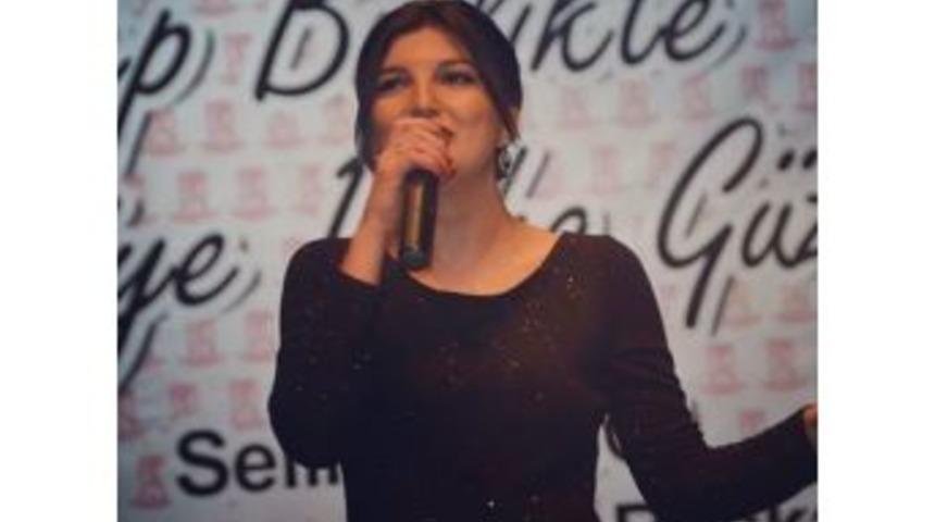 Bilecikli Yerel Sanat&ccedil;ı Hilal Coşgun &ldquo;y&ouml;r&uuml;k Kızı&rdquo;na Konuk Olacak