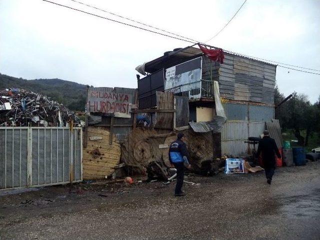 Mudanya’da Hurdalıklara Sıkı Denetim