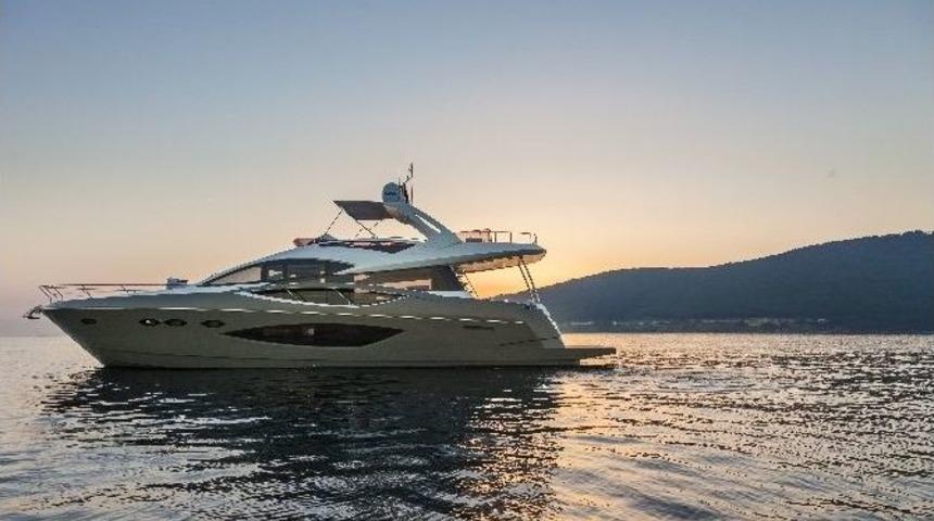 2 Milyon Euroluk Yerli &Uuml;retim Yat, Fuarın G&ouml;zdesi Oldu