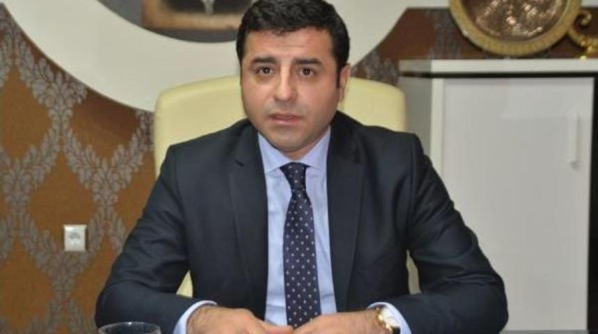 Demirtaş: Meclis'e Girerek, Akp'nin Tek Başına Anayasa Yapma Tehlikesini Bertaraf Edeceğiz  (2)